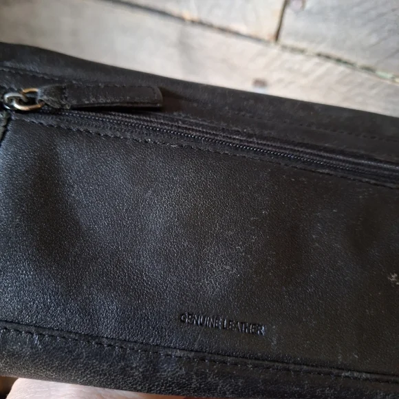 Wallet - Picture 2 of 6
